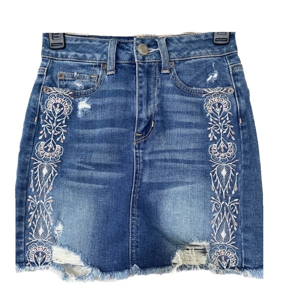 American Eagle Outfitters Dresses & Skirts - AMERICAN EAGLE. Jean skirt.